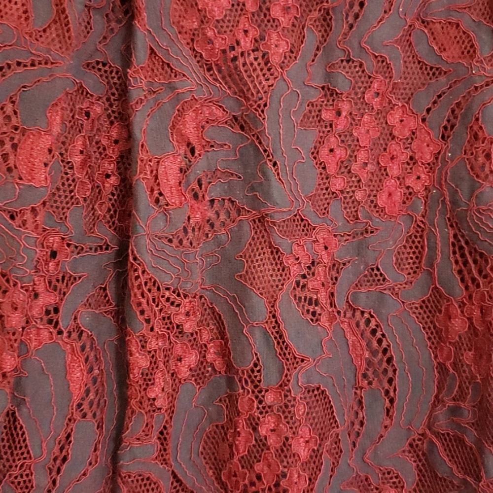 Dress - Picture 2 of 4